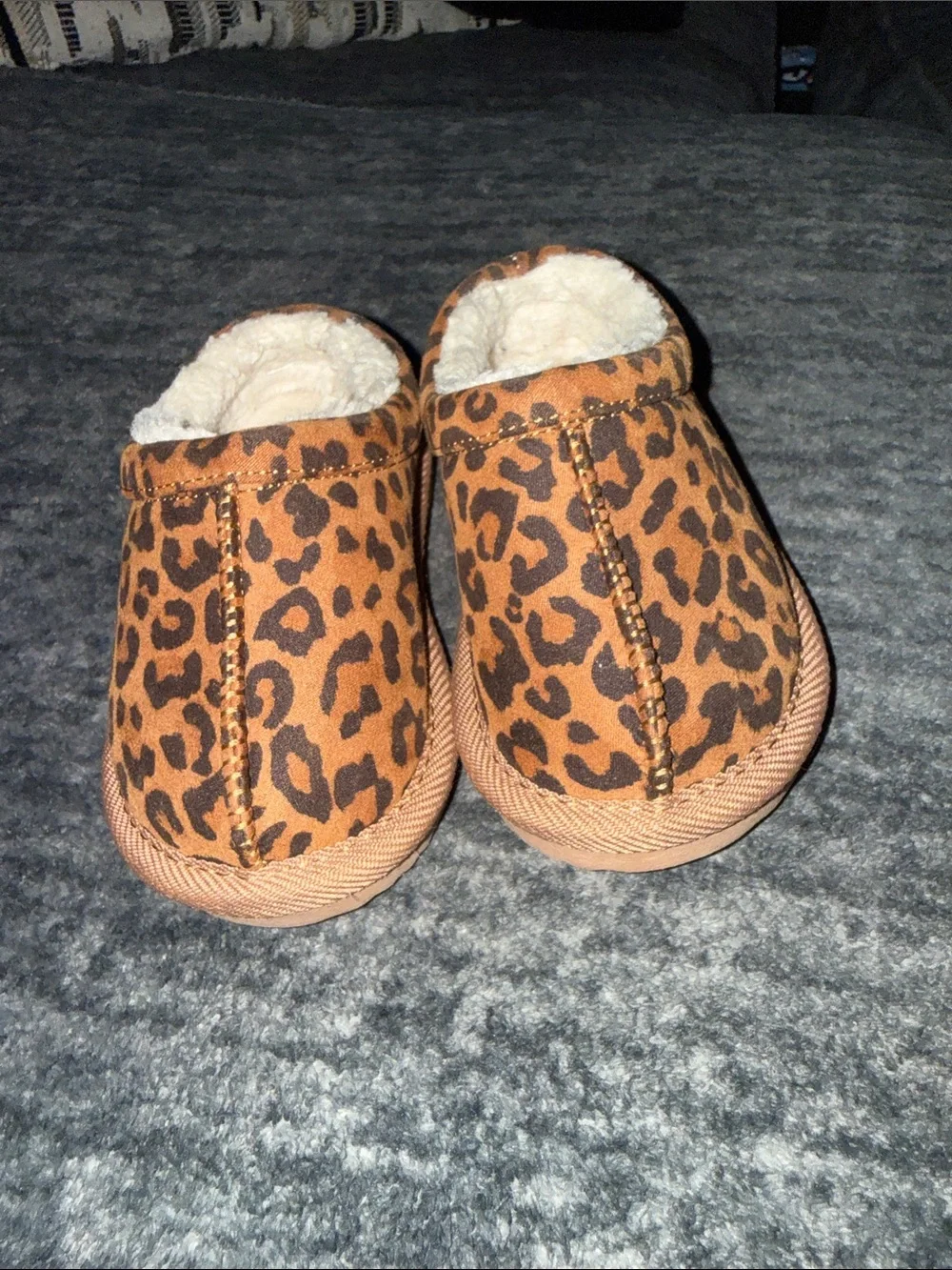 Kids Leopard Print Cozy Slippers - Tan/Cheetah